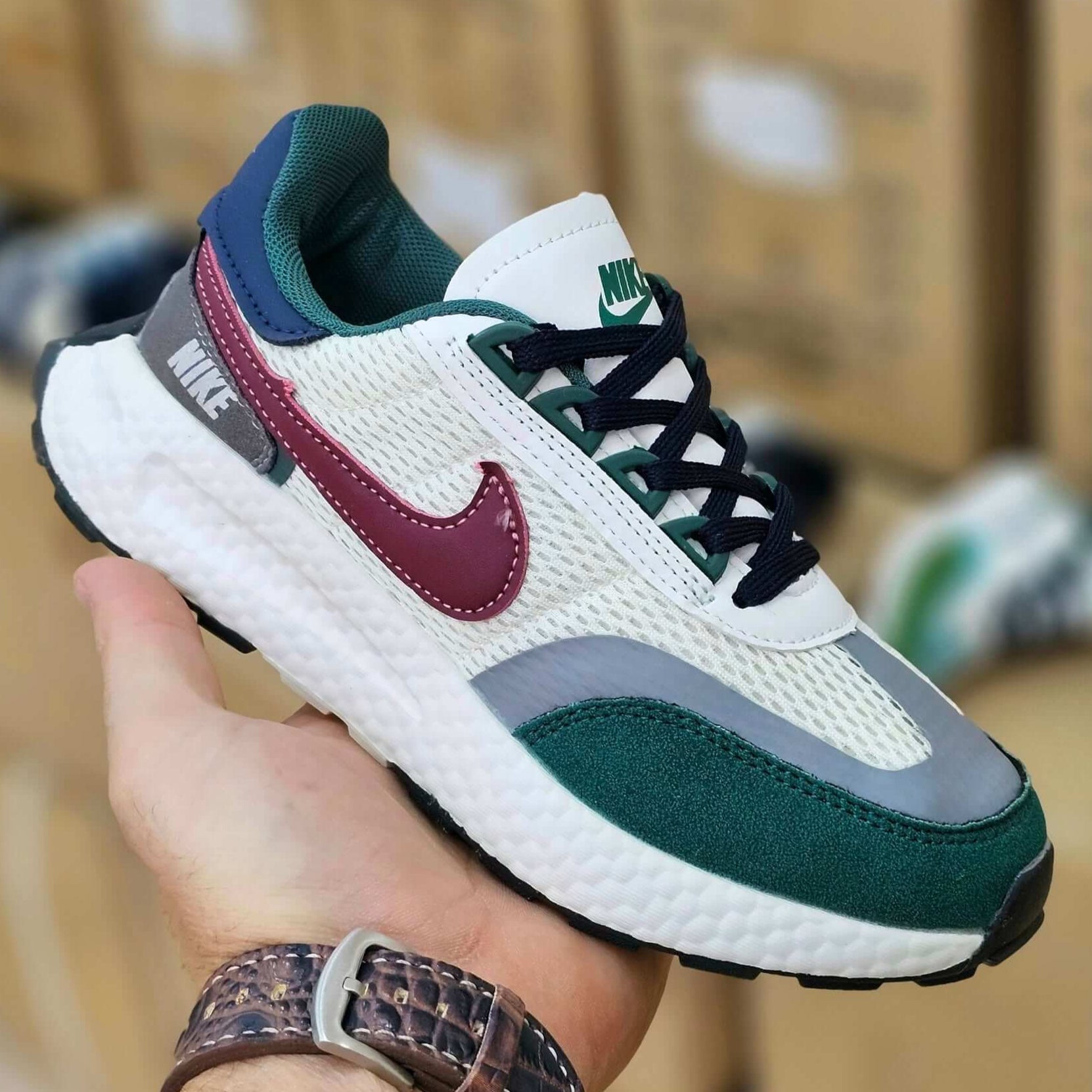 NIKE 2025