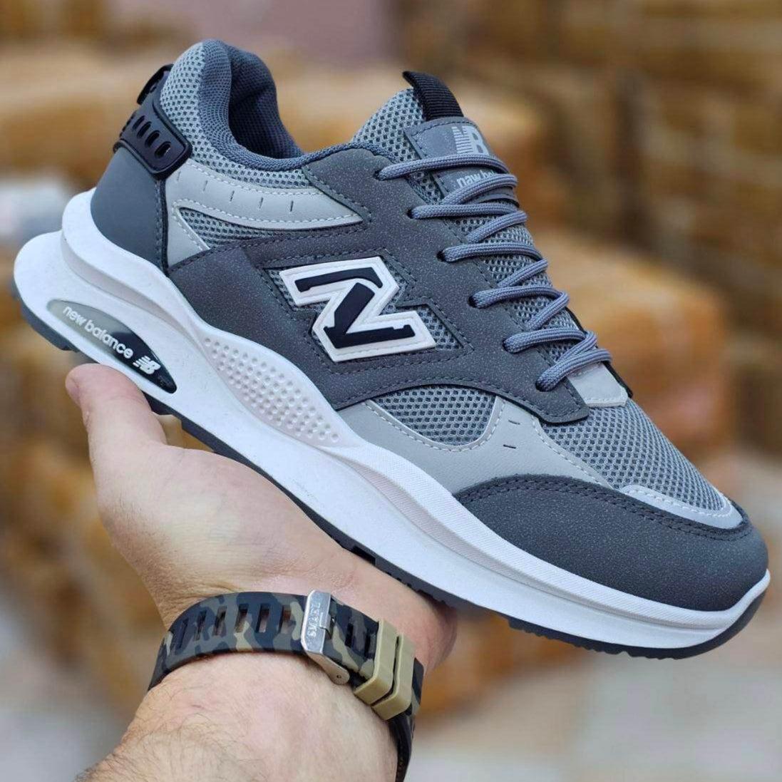 NEW Balance